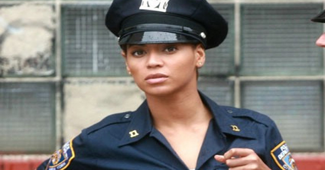 【海外発！】26歳美人警察官、セクシーダンス動画を投稿して解雇ｗｗｗｗｗｗ